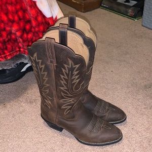 ❌SOLD❌riat cowboy boots 7C